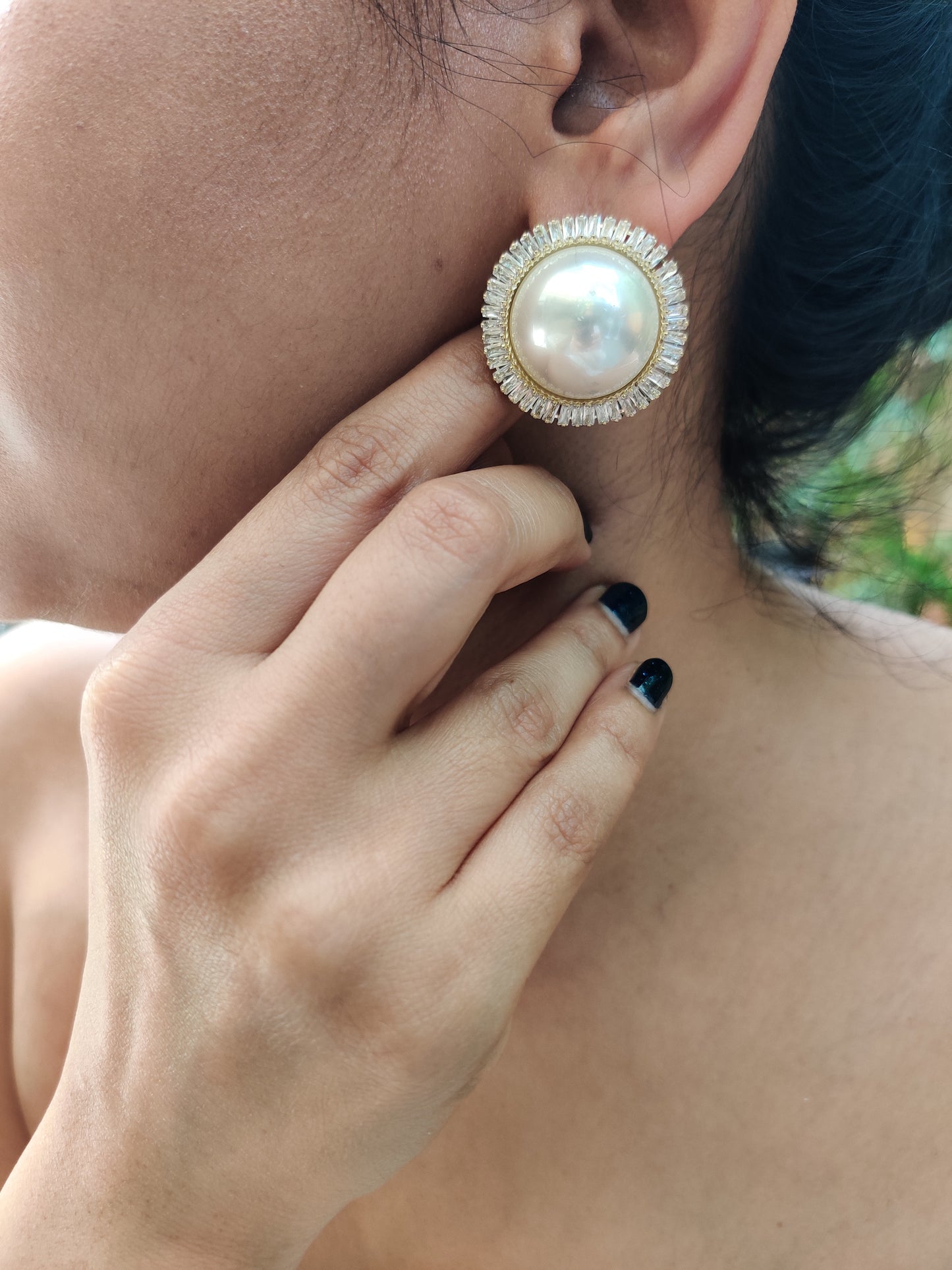 Victorian Pearl Studs Round